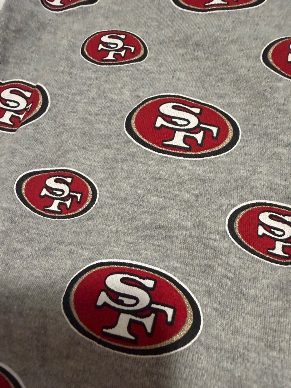 NFL San Francisco 49ers Gray & Red Baby One-Piece Bodysuit 3-6 months - Picture 2 of 5
